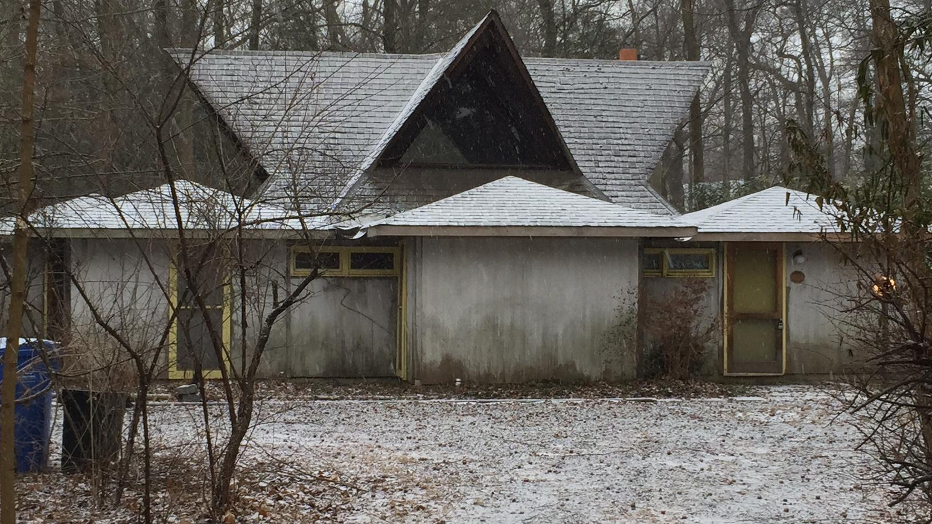 Cherry Hill 'Clever House' designed by Louis Kahn for sale