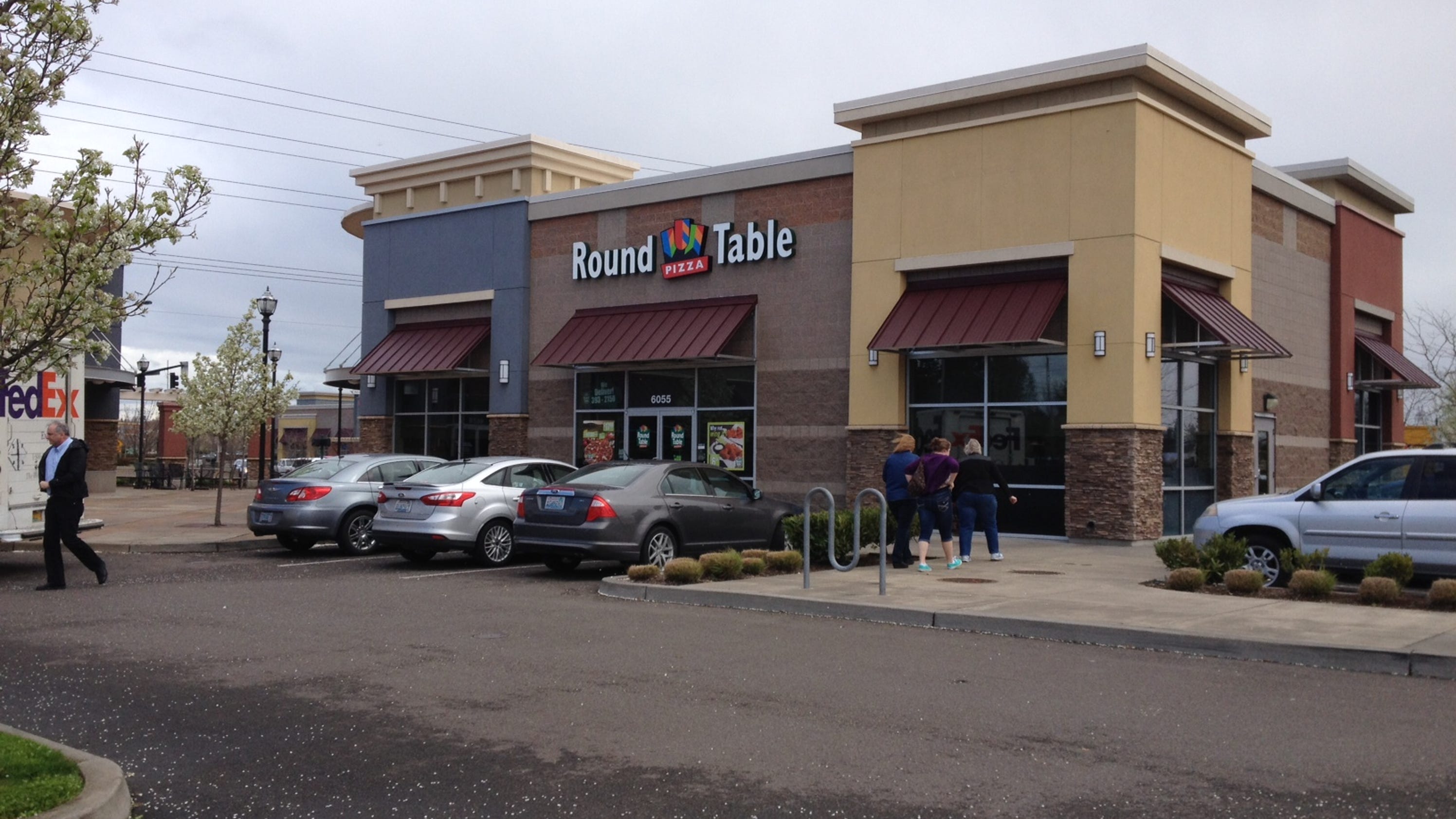 Restaurant inspections Round Table Pizza Kraftworks Taphouse