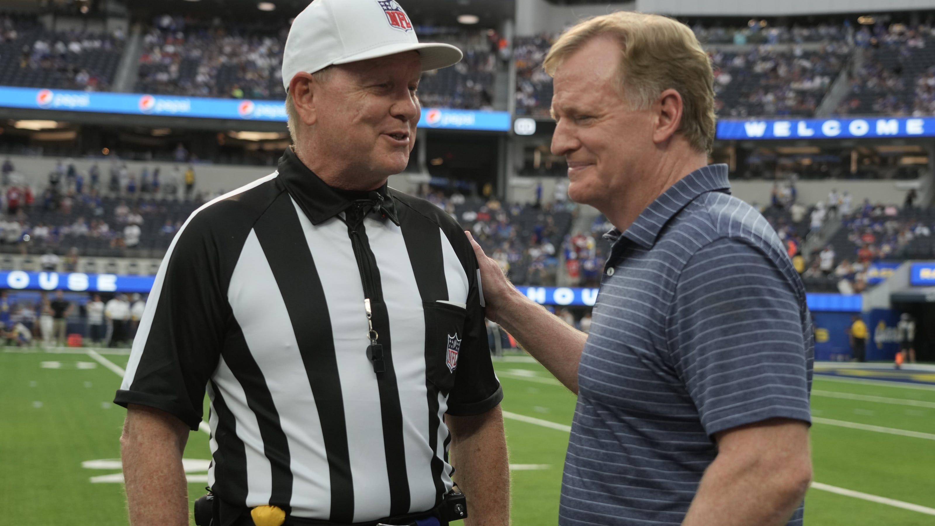 Who will be referee for Super Bowl 2025?