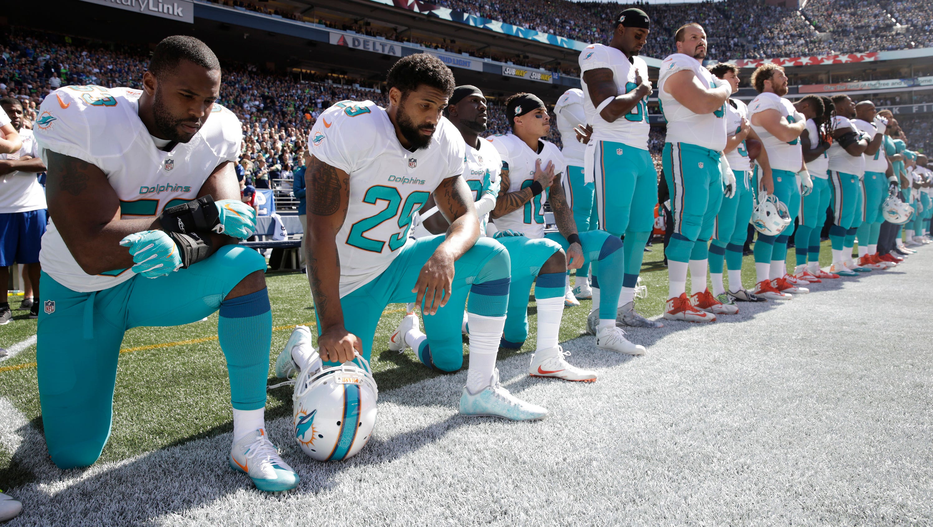 Nfl Opening Weekend National Anthem Statements Across The League