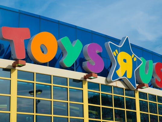 Toys R Us to wind down operations, close all stores