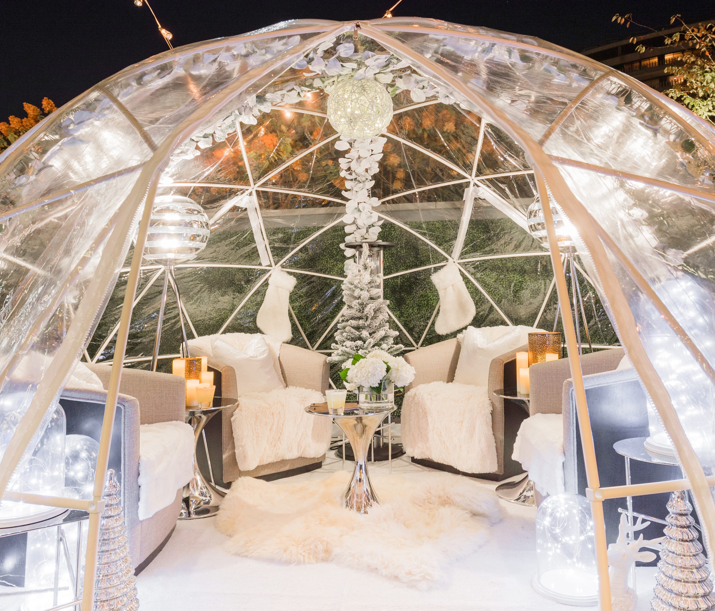 The Watergate Hotel has igloos outside its Next Whisky Bar.