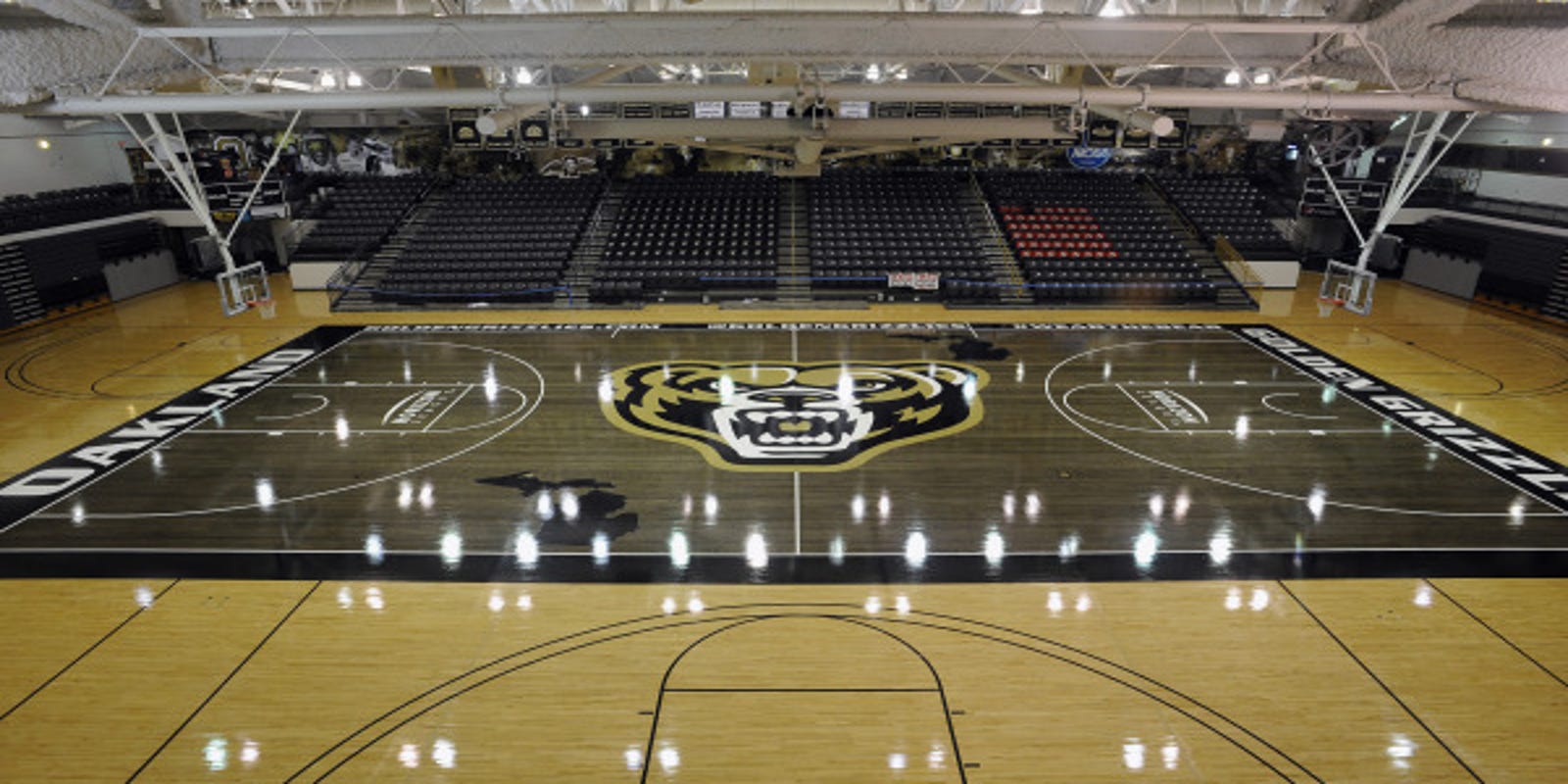Oakland University unveils its new #39 blacktop #39 basketball court