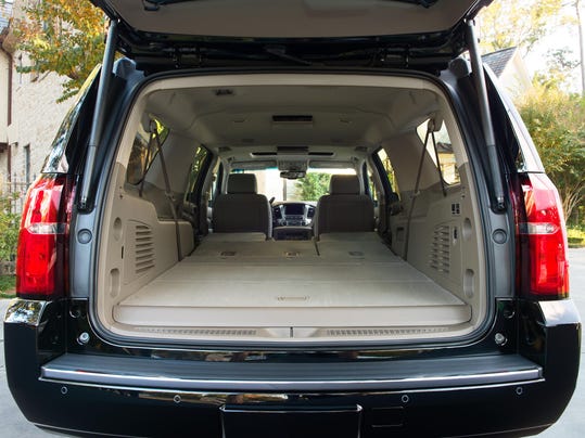 2018-Chevrolet Suburban-006