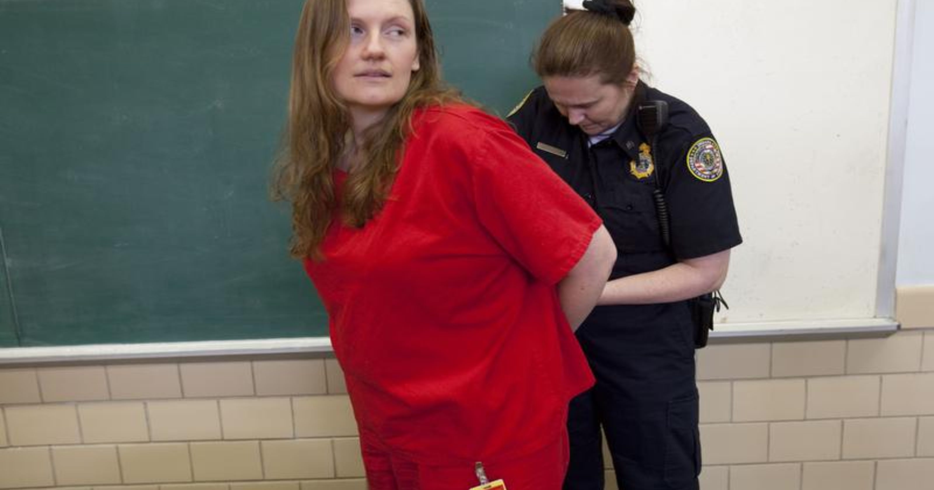 Prosecutor declines to sign off on reduced sentence for Sarah Jo Pender