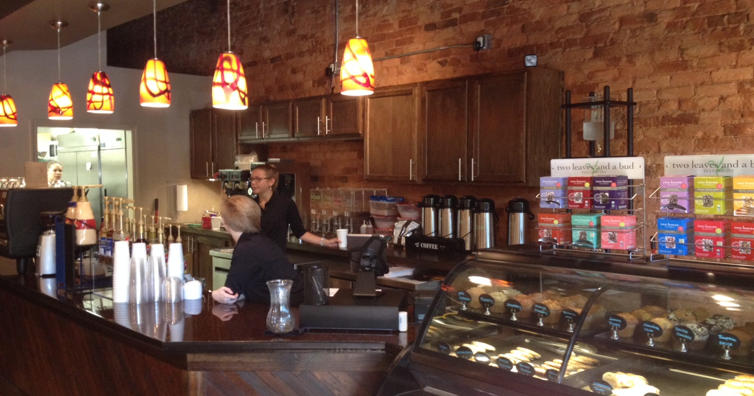 Moe Joe Coffee and Music opens downtown