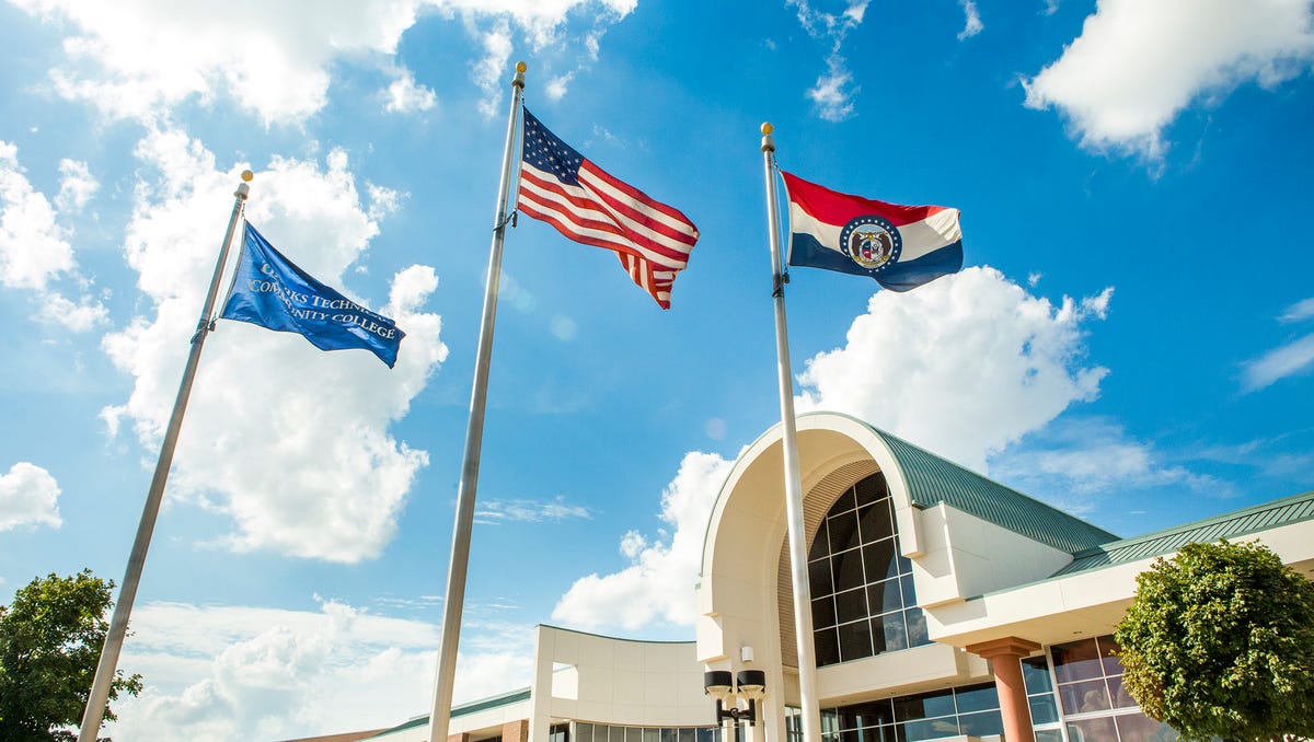 Mercy, Ozarks colleges pay for 3 years of education upfront for health care students