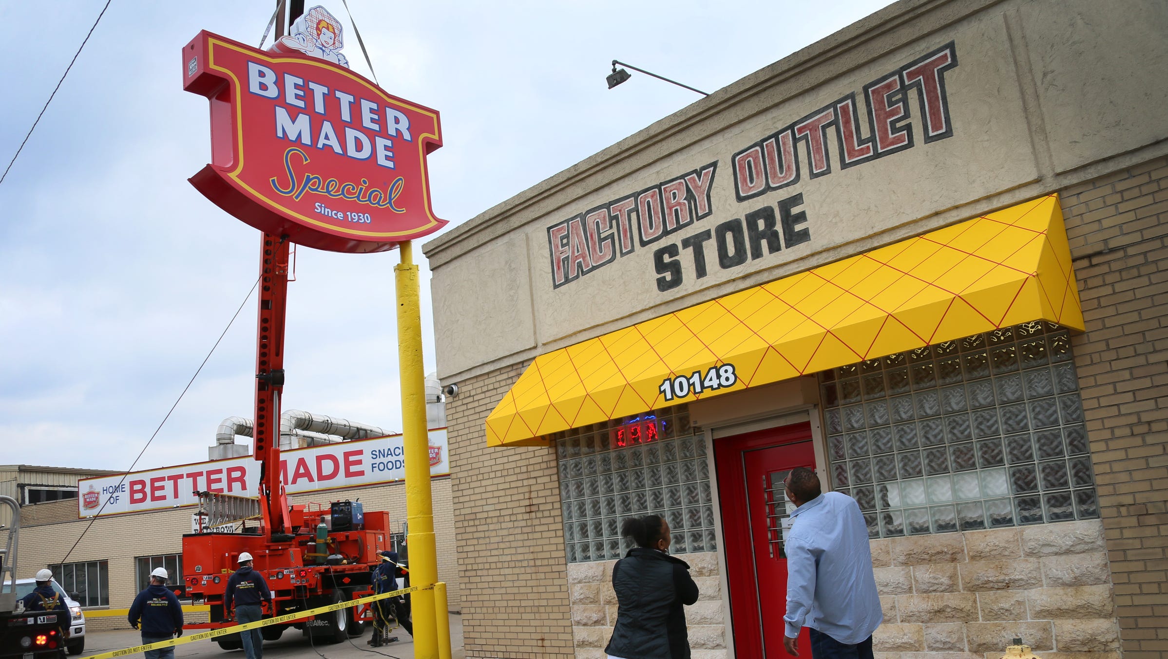 Better Made Potato Chips changes iconic sign at Detroit