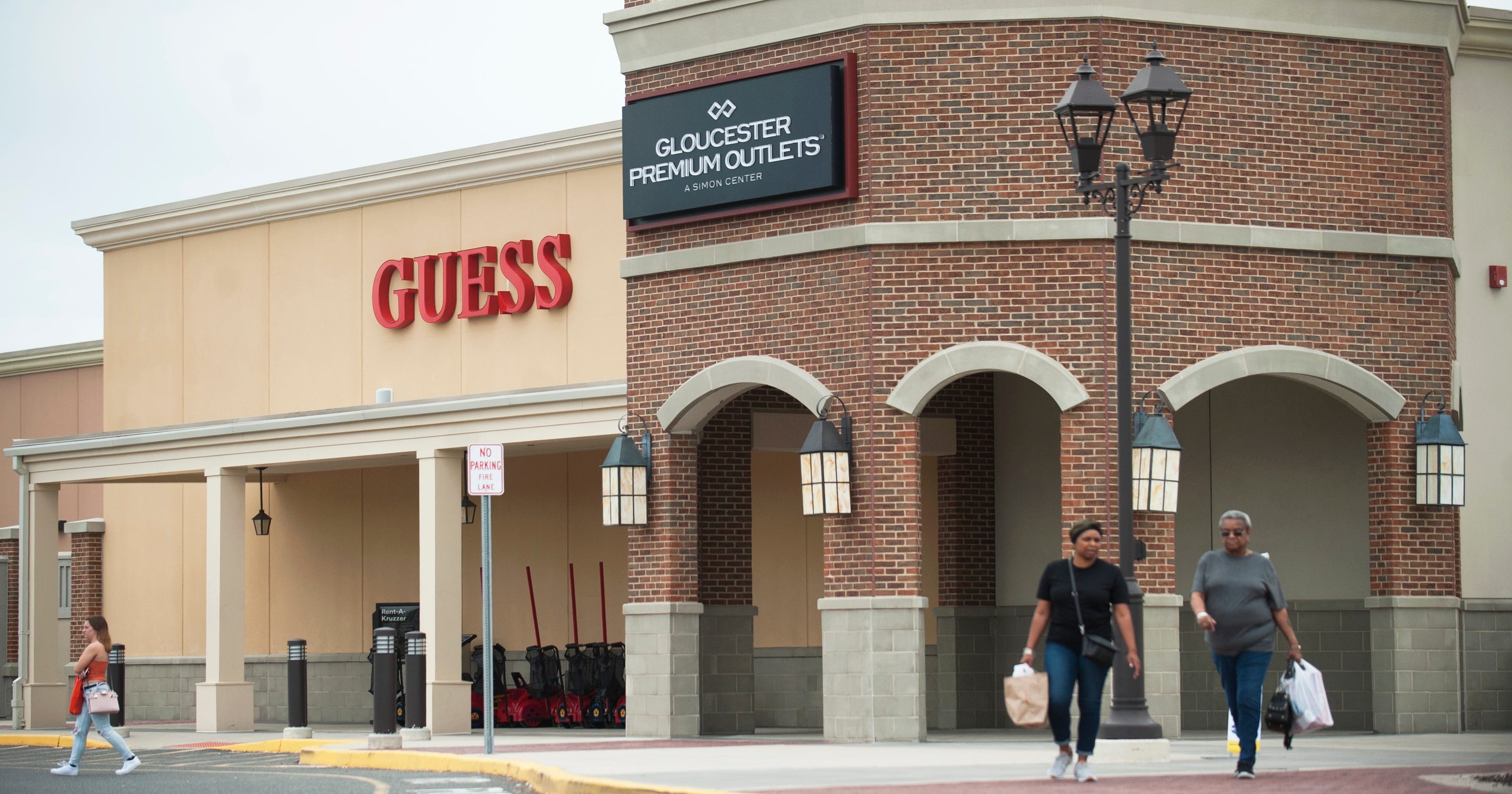 Is The Chicago Premium Outlets Directory A Scam? We Investigated. - 7kns774