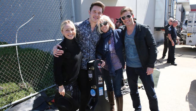 Nashville actors Hayden Panettiere, Sam Palladio, Executive Editor Callie Khouri and Chris Carmack pose for a photo.