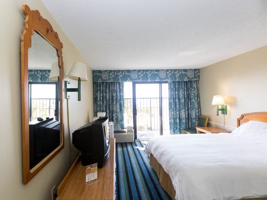 636696080590818989 Windsurfer Hotel