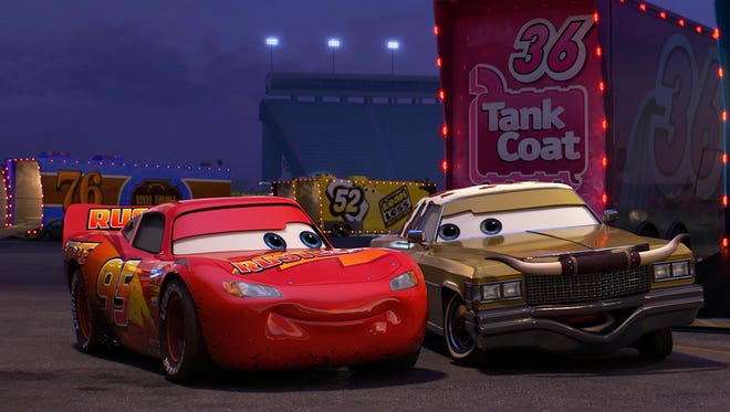 Cars 3 Why Lightning Mcqueen Got A New Paint Job Spoilers