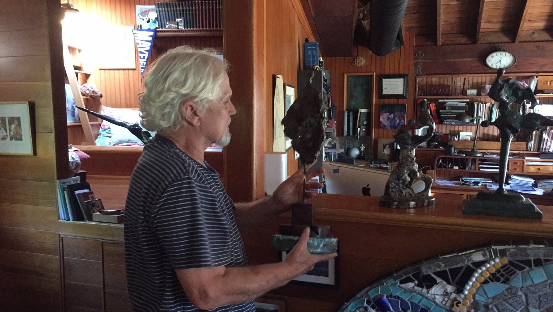 Tony Dow Taking Stock Of Life Wally Cleaver And Leave It To Beaver