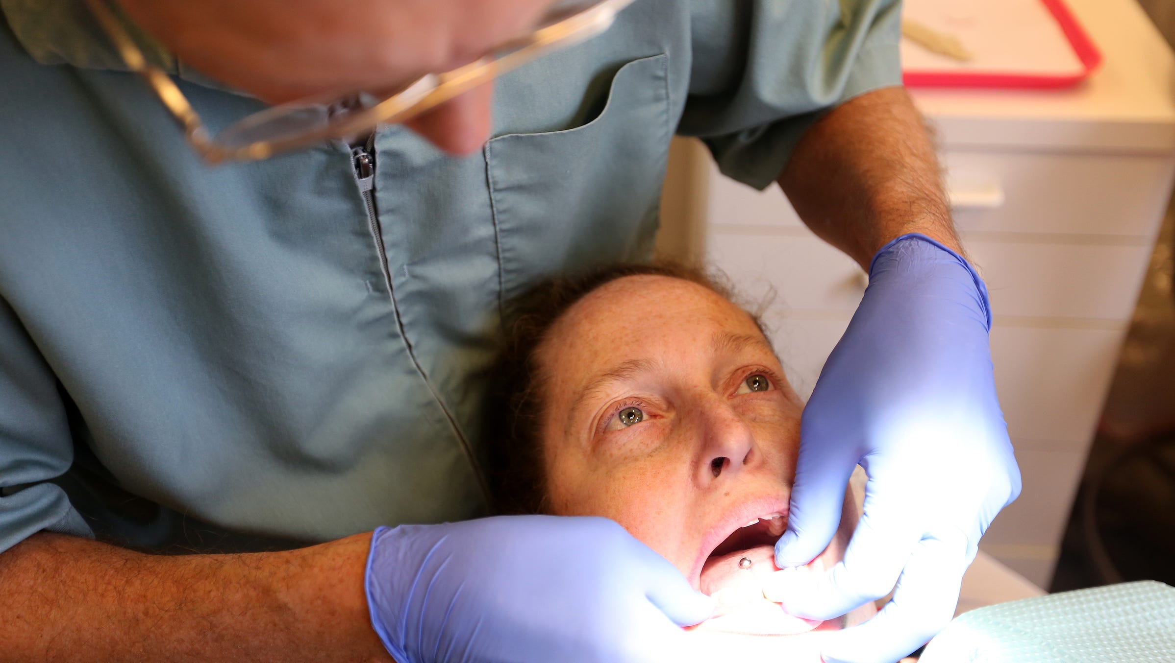 Montana Dentists And Denturists Move Closer To Compromise