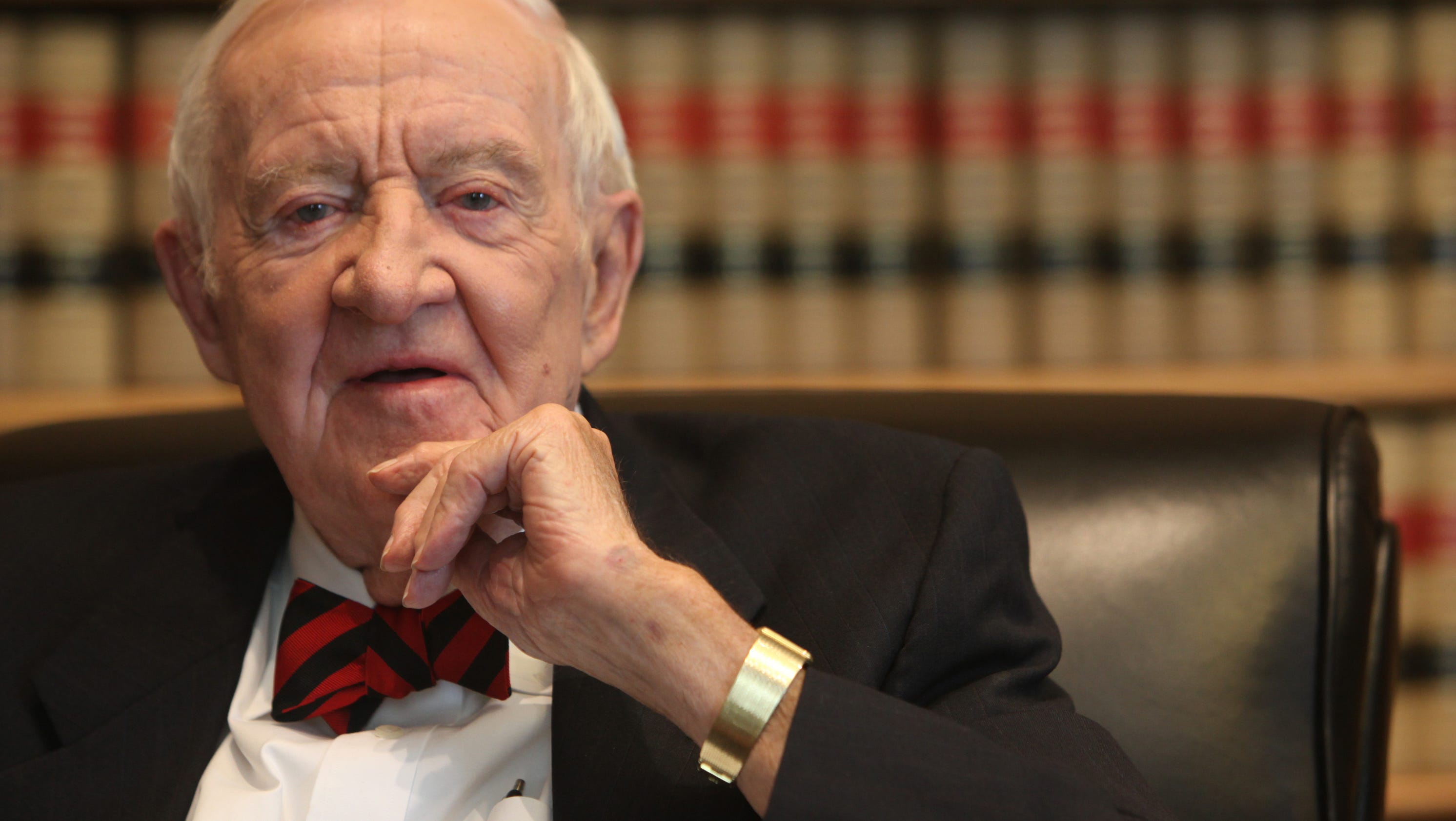 Former justice Stevens wants to change Constitution