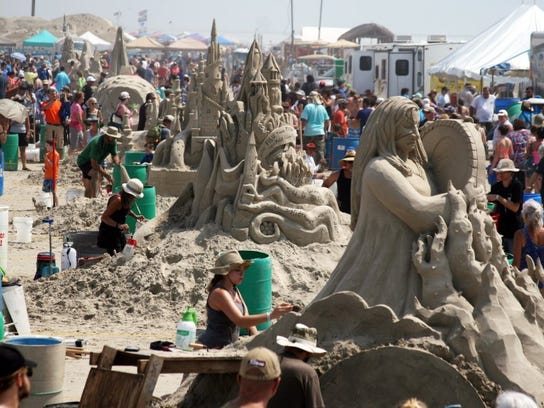 Watch Sand Castles Online Free 2016