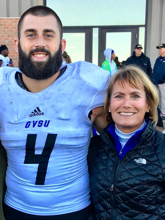 Recovered Addict Nurses Nfl Dreams As A Gvsu Walk On