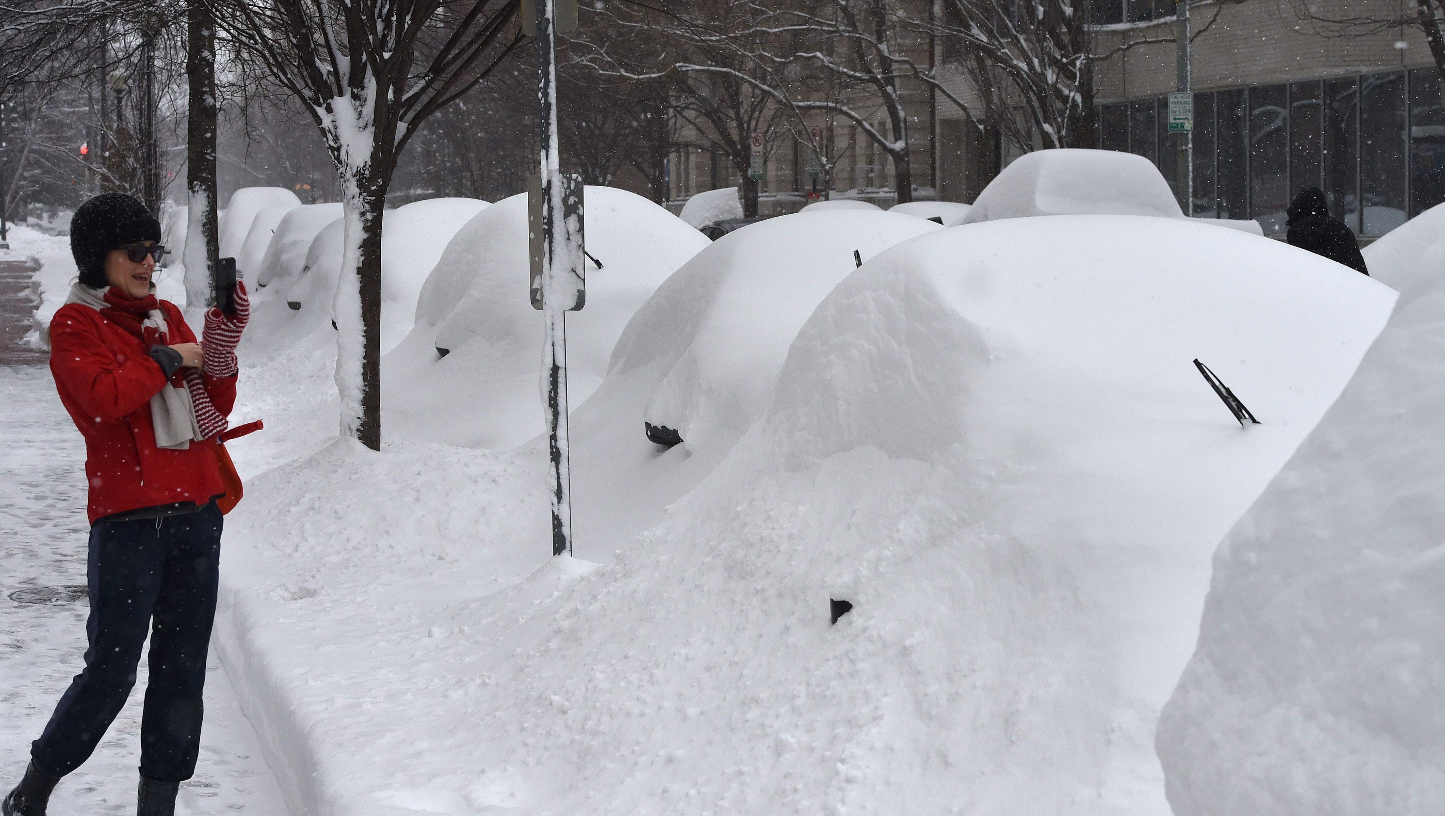 Michigan snowstorm 59 inches expected in metro Detroit