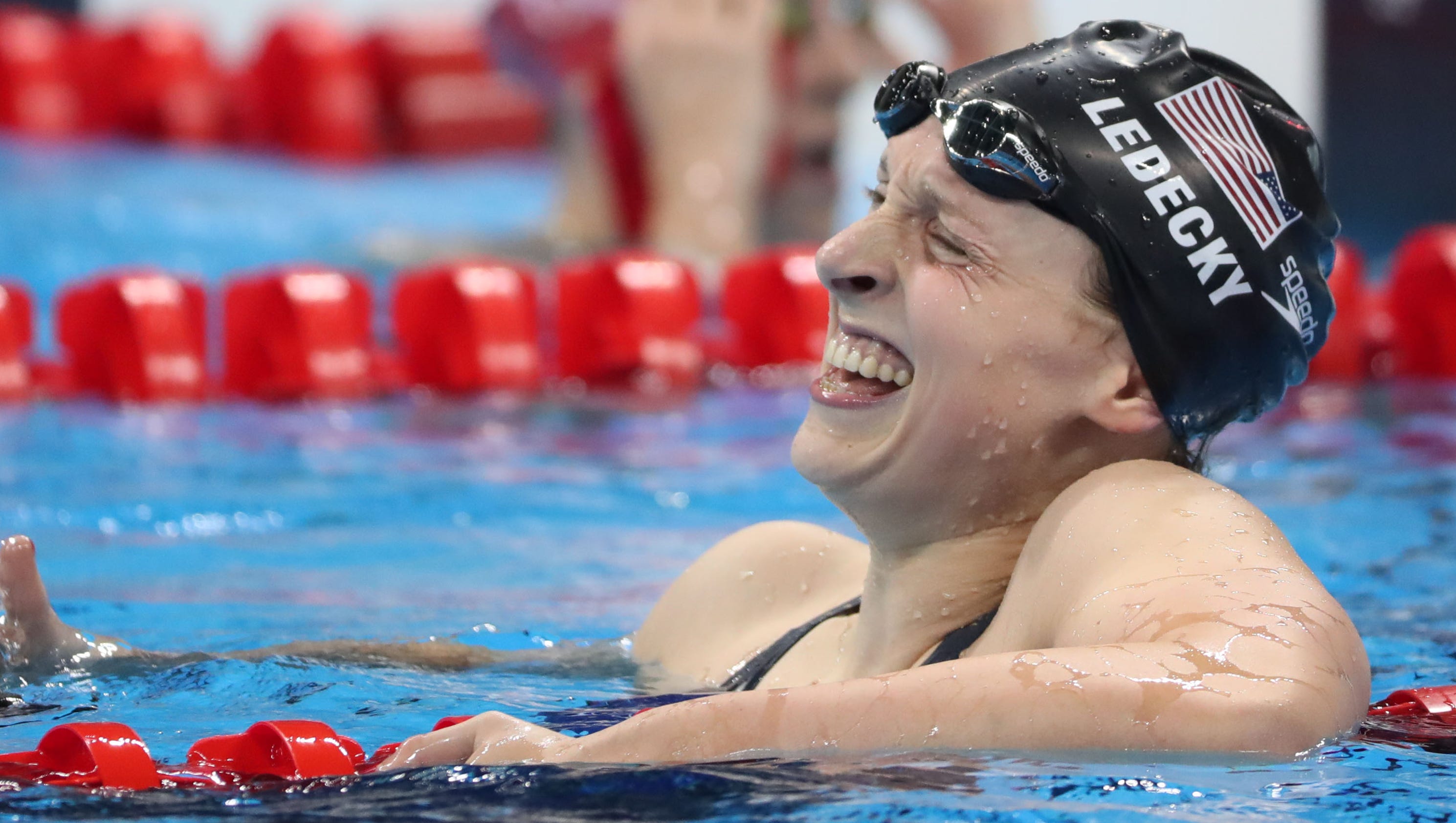 Katie Ledecky shatters world record in 800 free, wins fourth gold in Rio