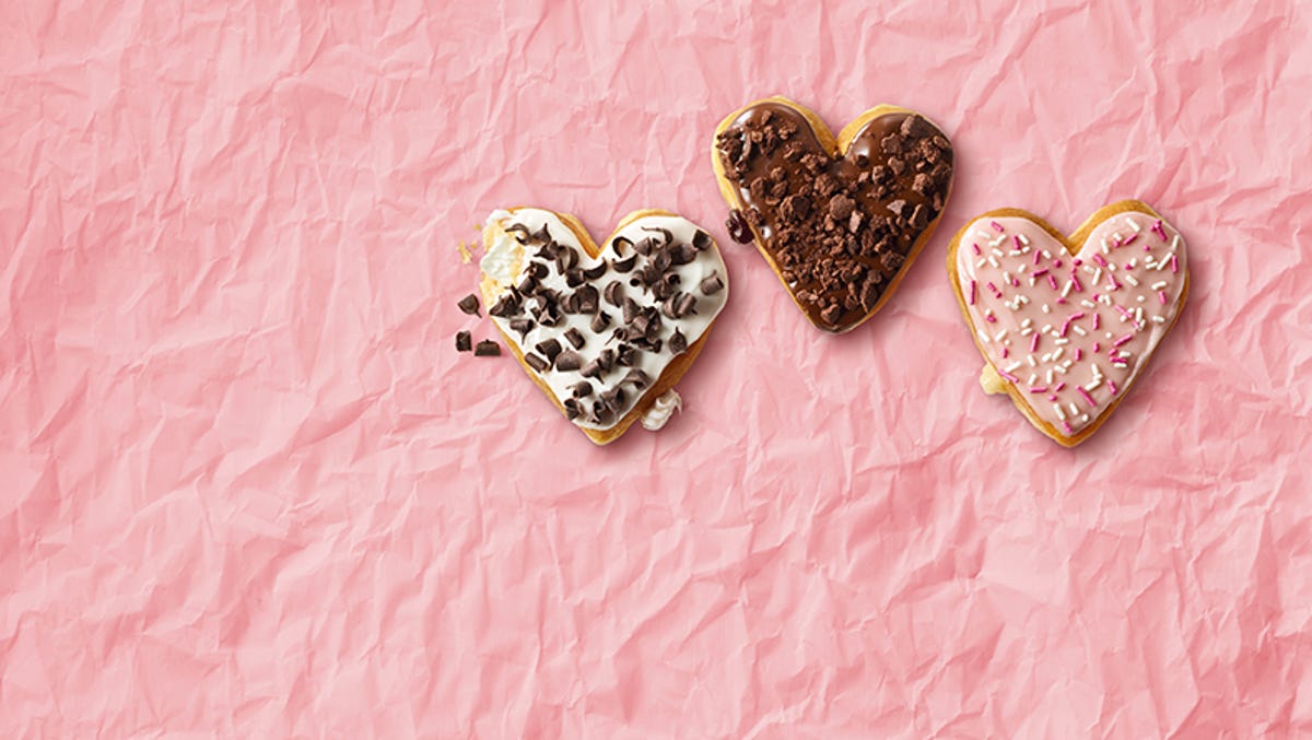 Dunkin Donuts Offers Valentine S Day Themed Treats Flavors