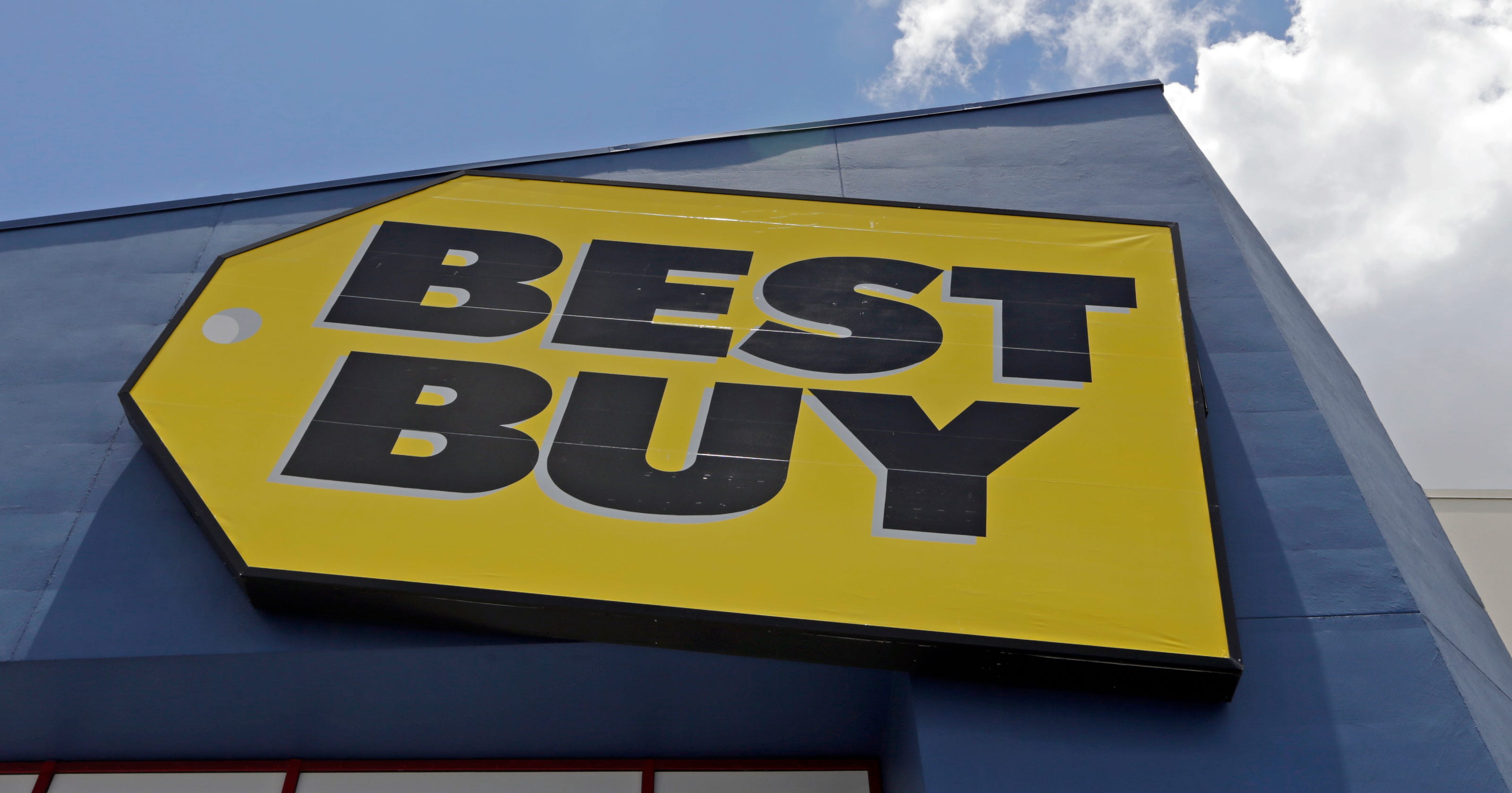 Best Buy offers free shipping for holidays