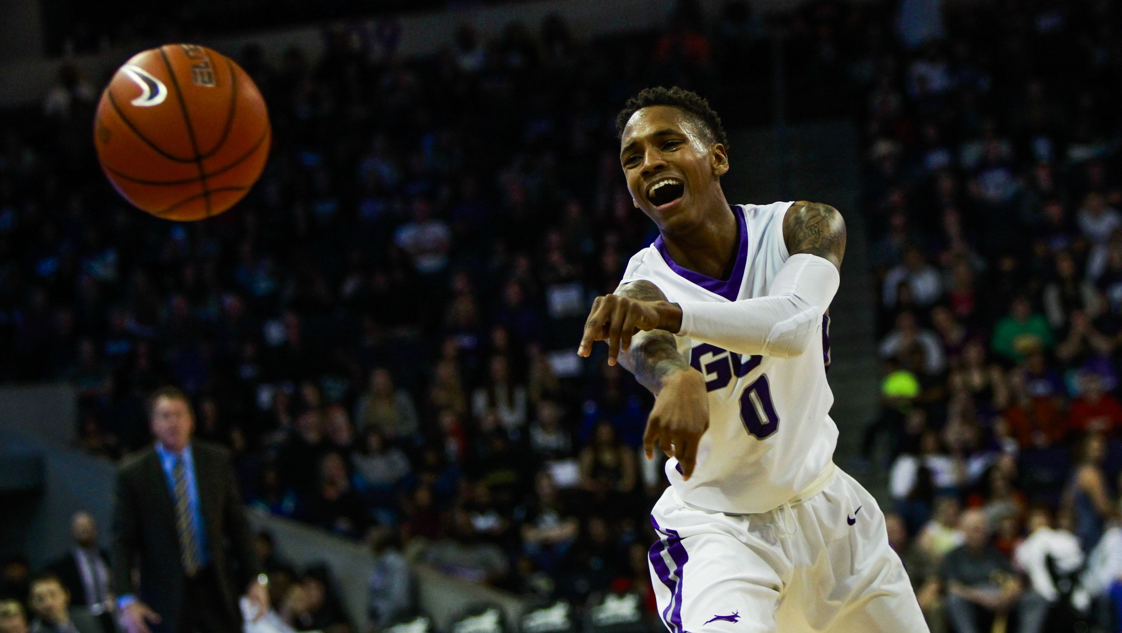 Gcu Men S Basketball Rallies To Beat Ut Rio Grande Valley