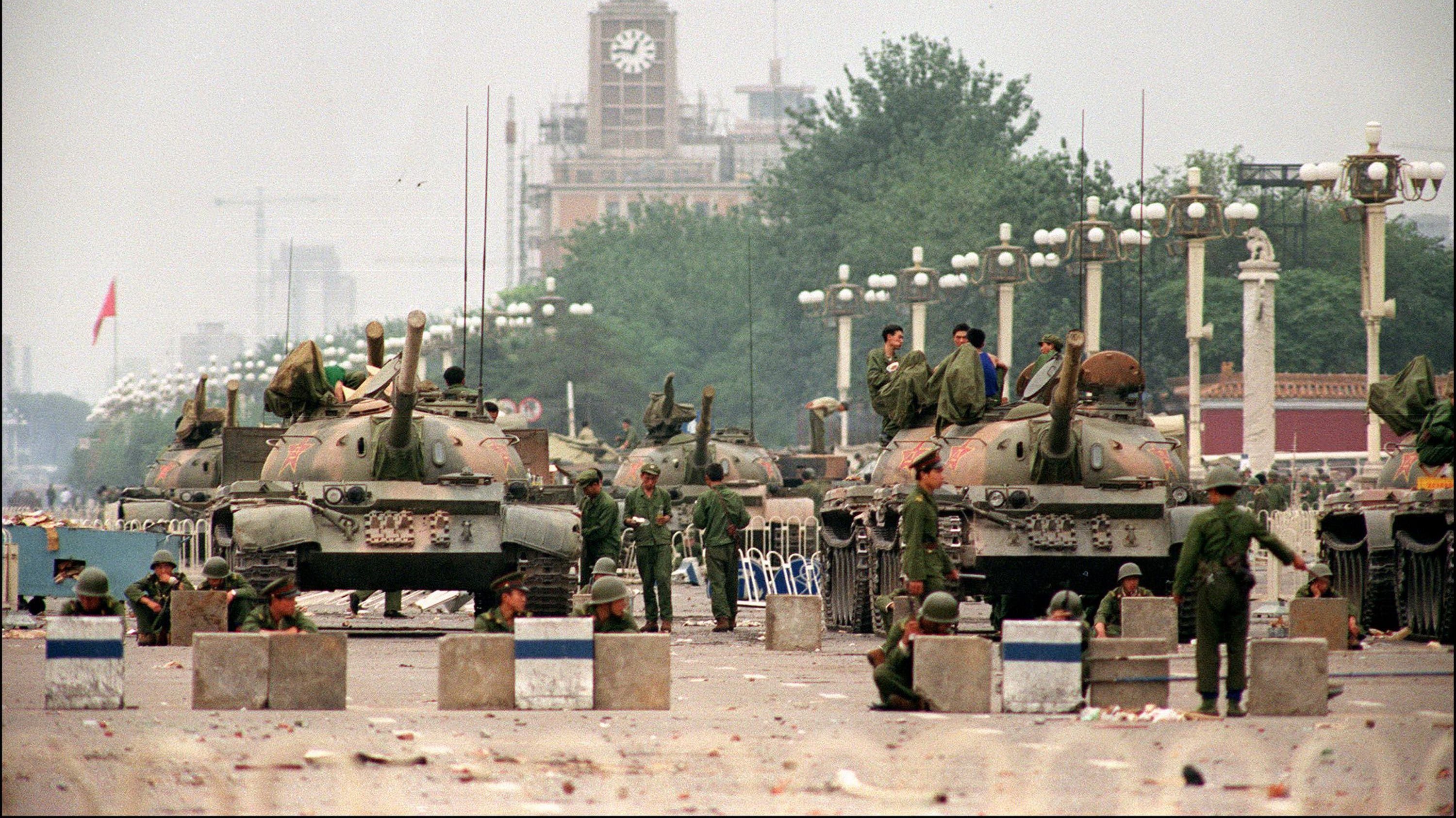 Chinese Dare Recall Tiananmen Square Massacre
