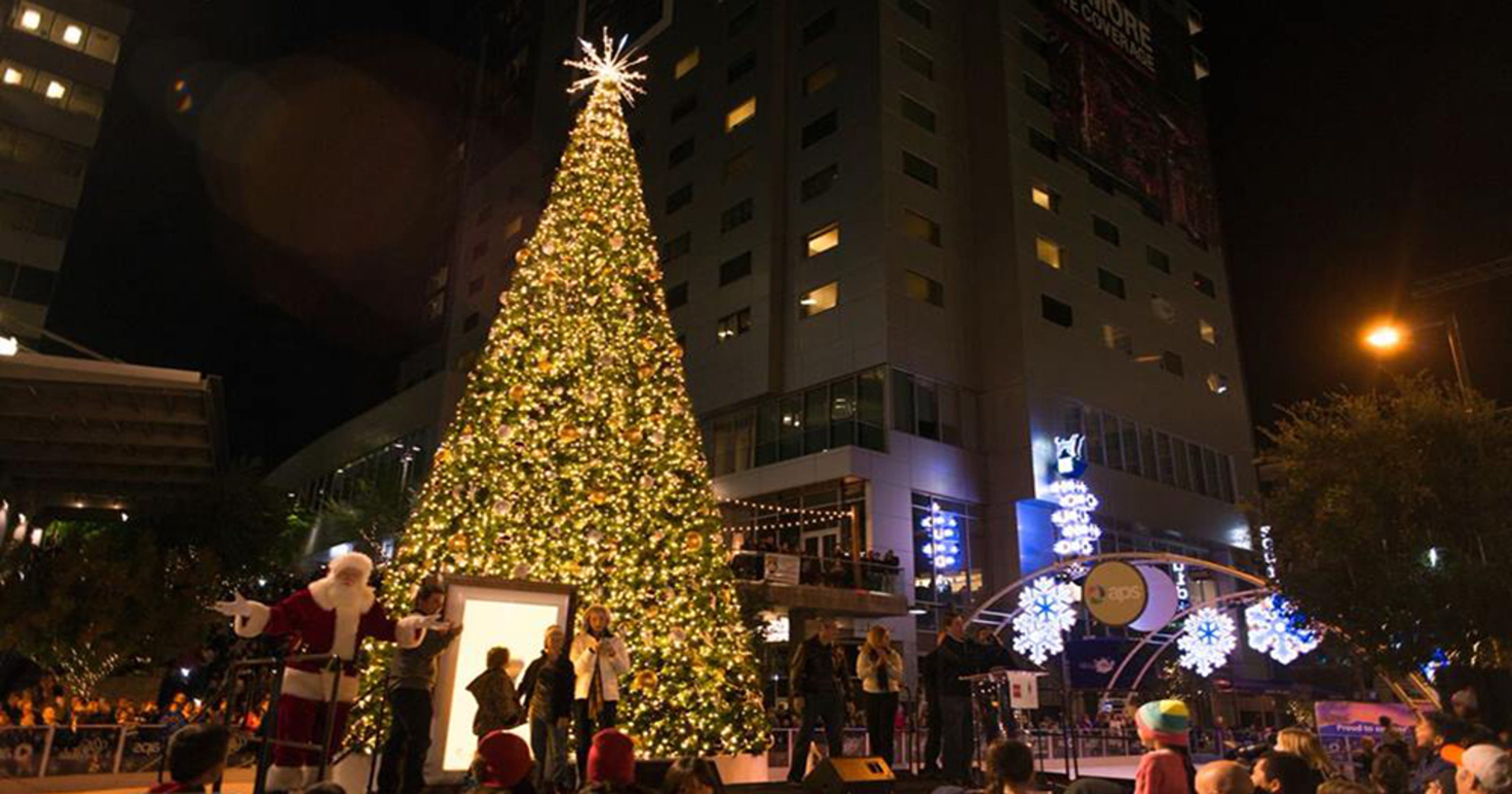 CitySkate at CityScape brings iceskating wonderland to downtown Phoenix