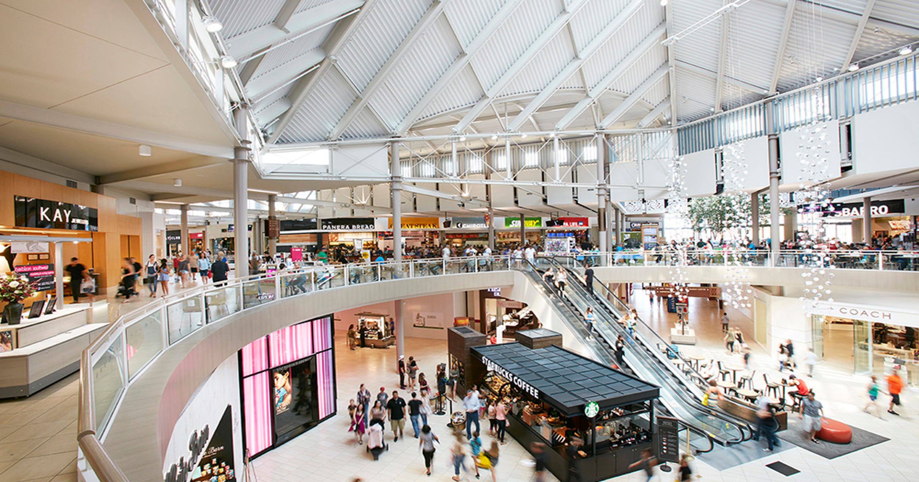 A guide to the best food courts at malls around Phoenix