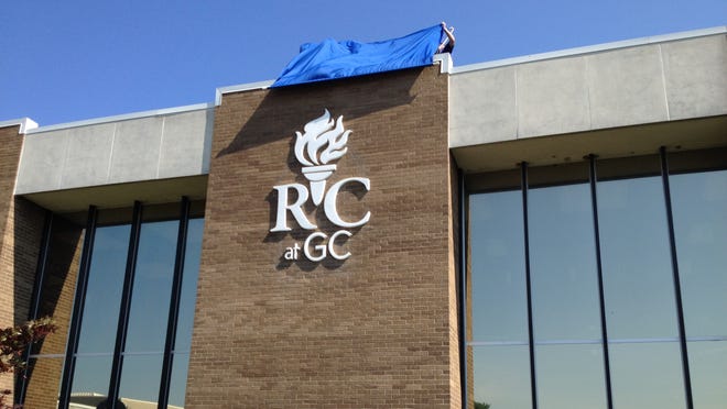 Want A College Discount Join The Chamber