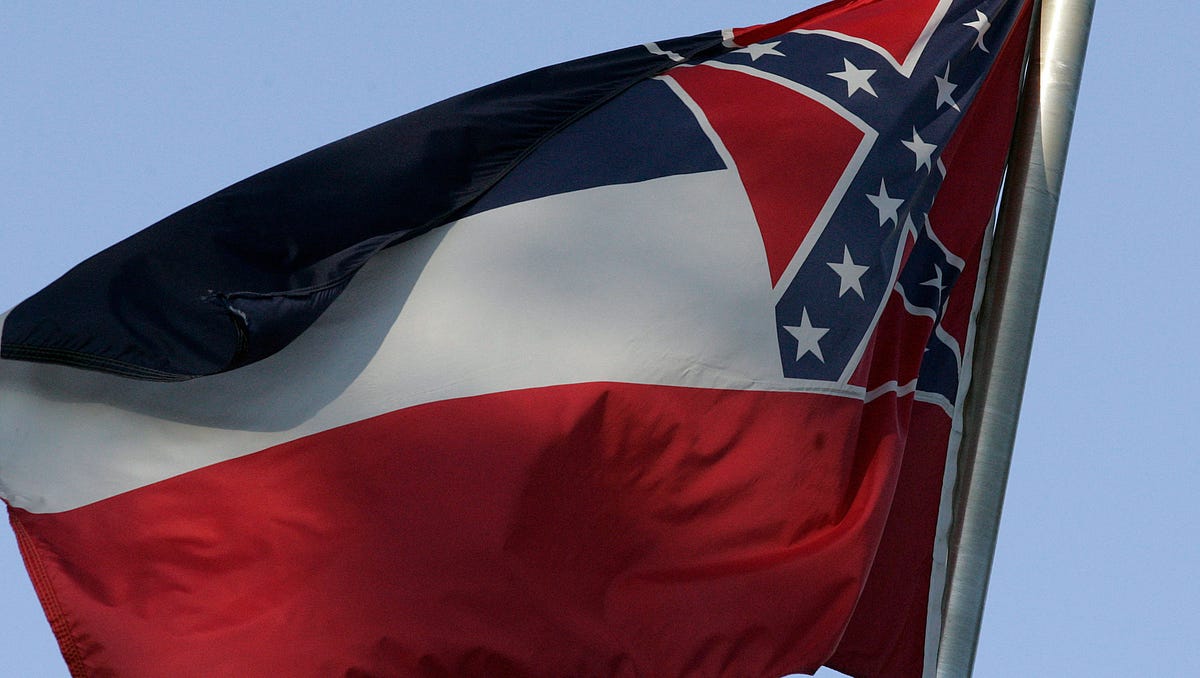 Petition Seeks To Change Mississippi Flag Amid Confederate Debate