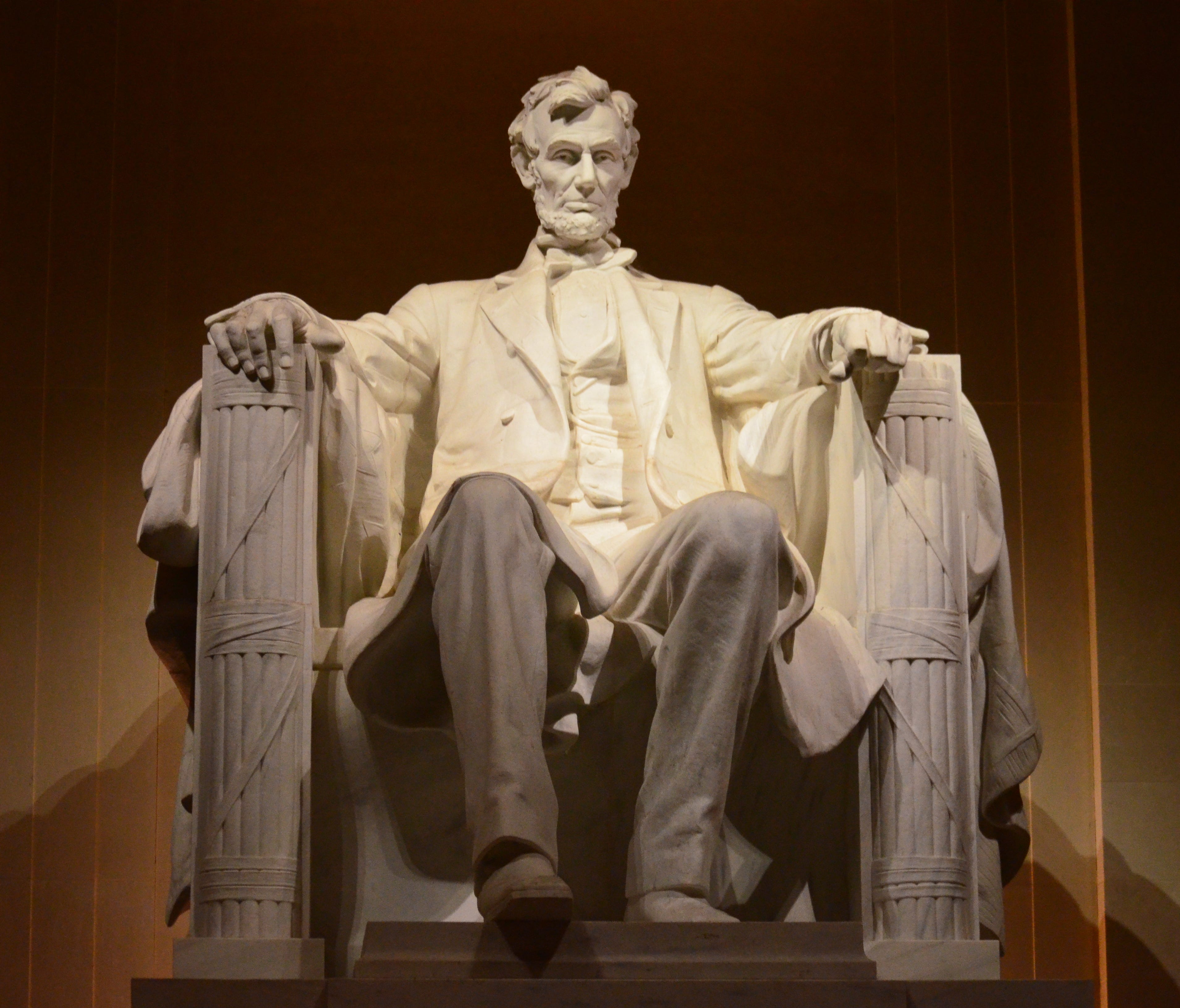 5. Lincoln Memorial – 7,956,117: At the west end of the National Mall in Washington, D.C., the Lincoln Memorial stands in tribute to President Abraham Lincoln. Modeled after the Parthenon in Greece (the birthplace of democracy), the Lincoln Memorial 
