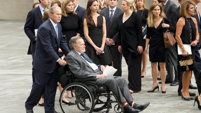 Barbara Bush Funeral Obama And Bill Clinton Melania Trump Attend