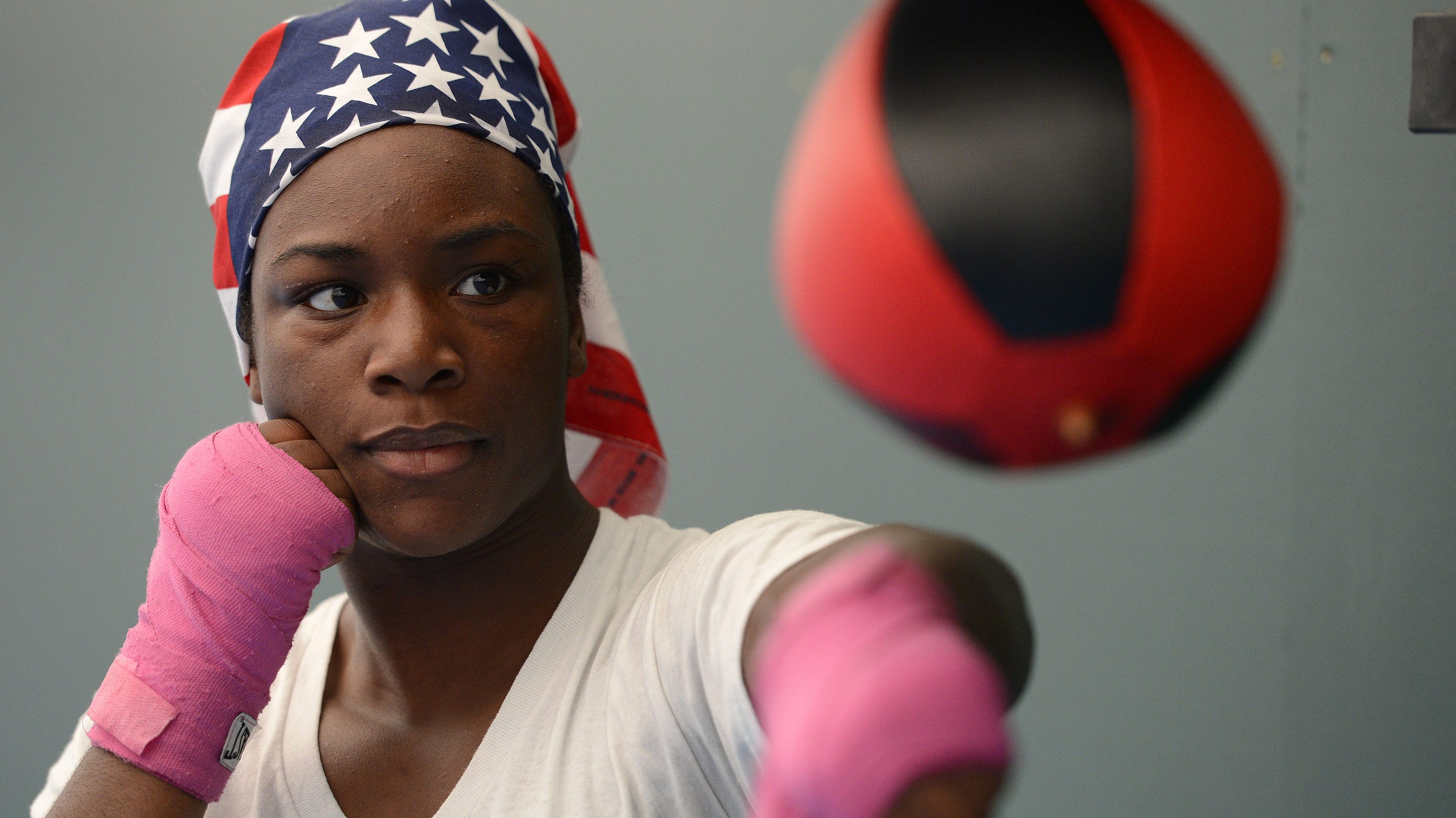 Claressa Shields scores last-second TKO to keep U.S. women perfect at ...
