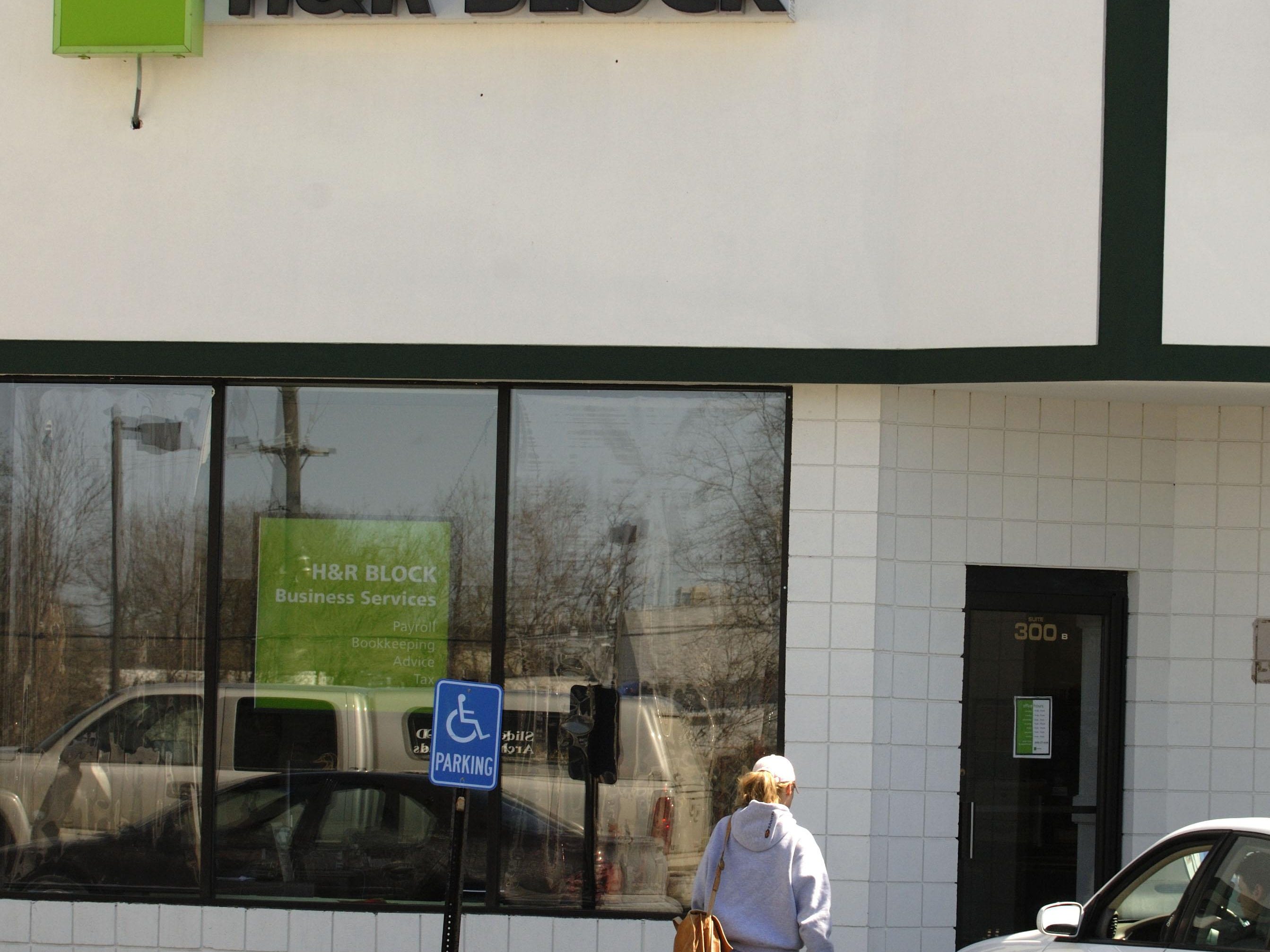 online detroit tax filing missing from some services hr block customer service