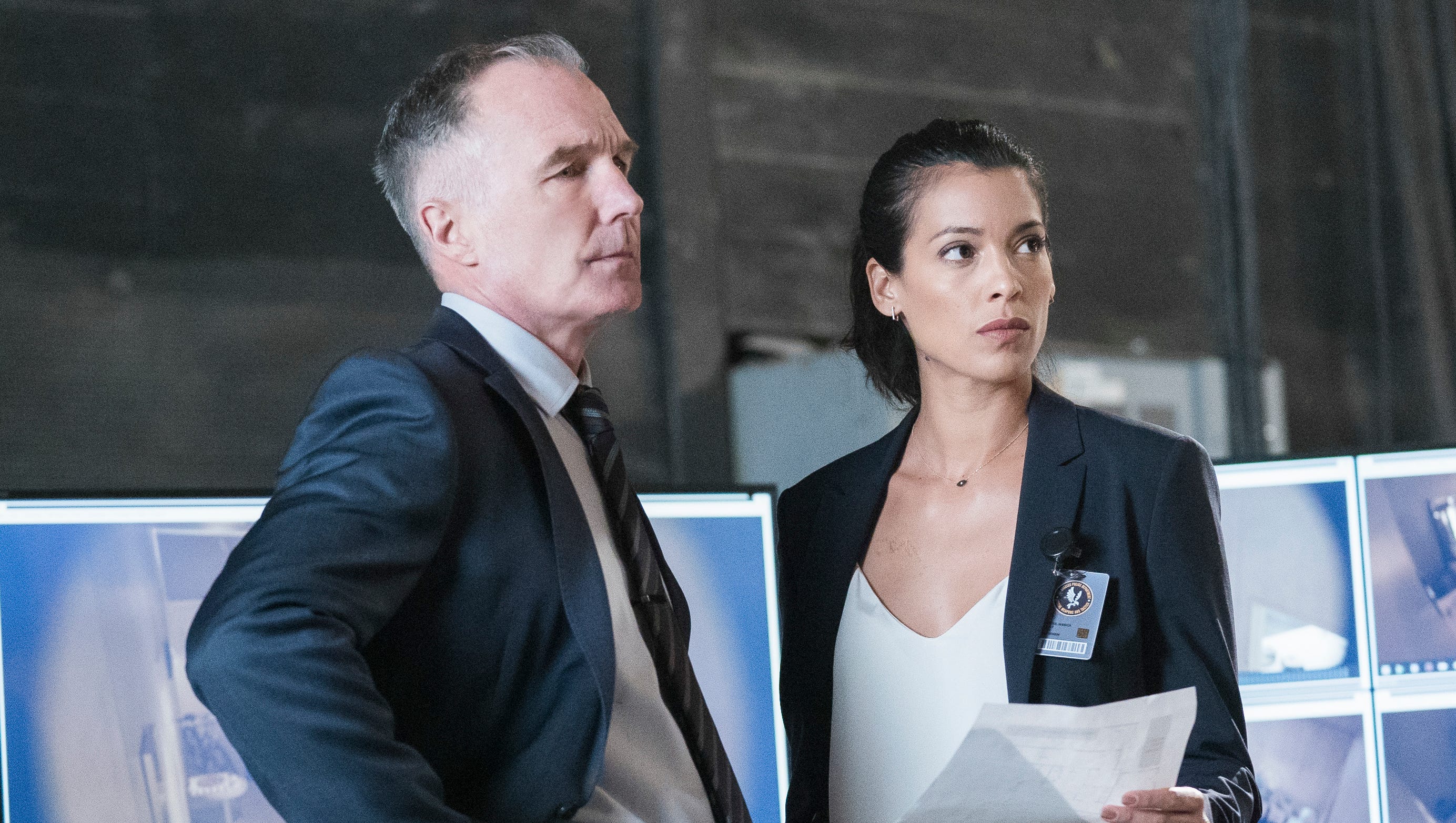 S W A T Review Even With Shemar Moore It S Too Generic