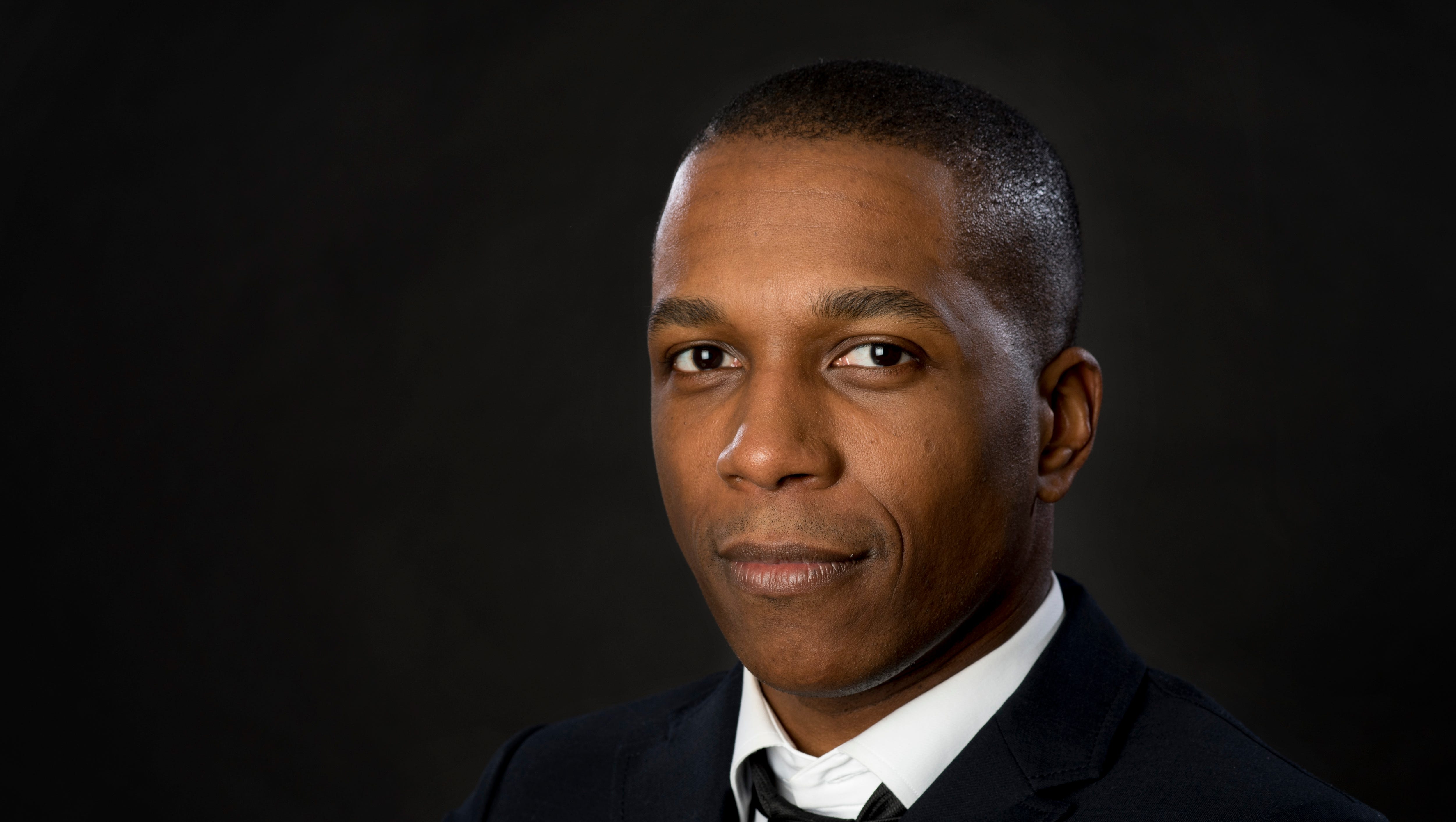 Hamilton Star Leslie Odom Jr Shines Bright At Naples Show
