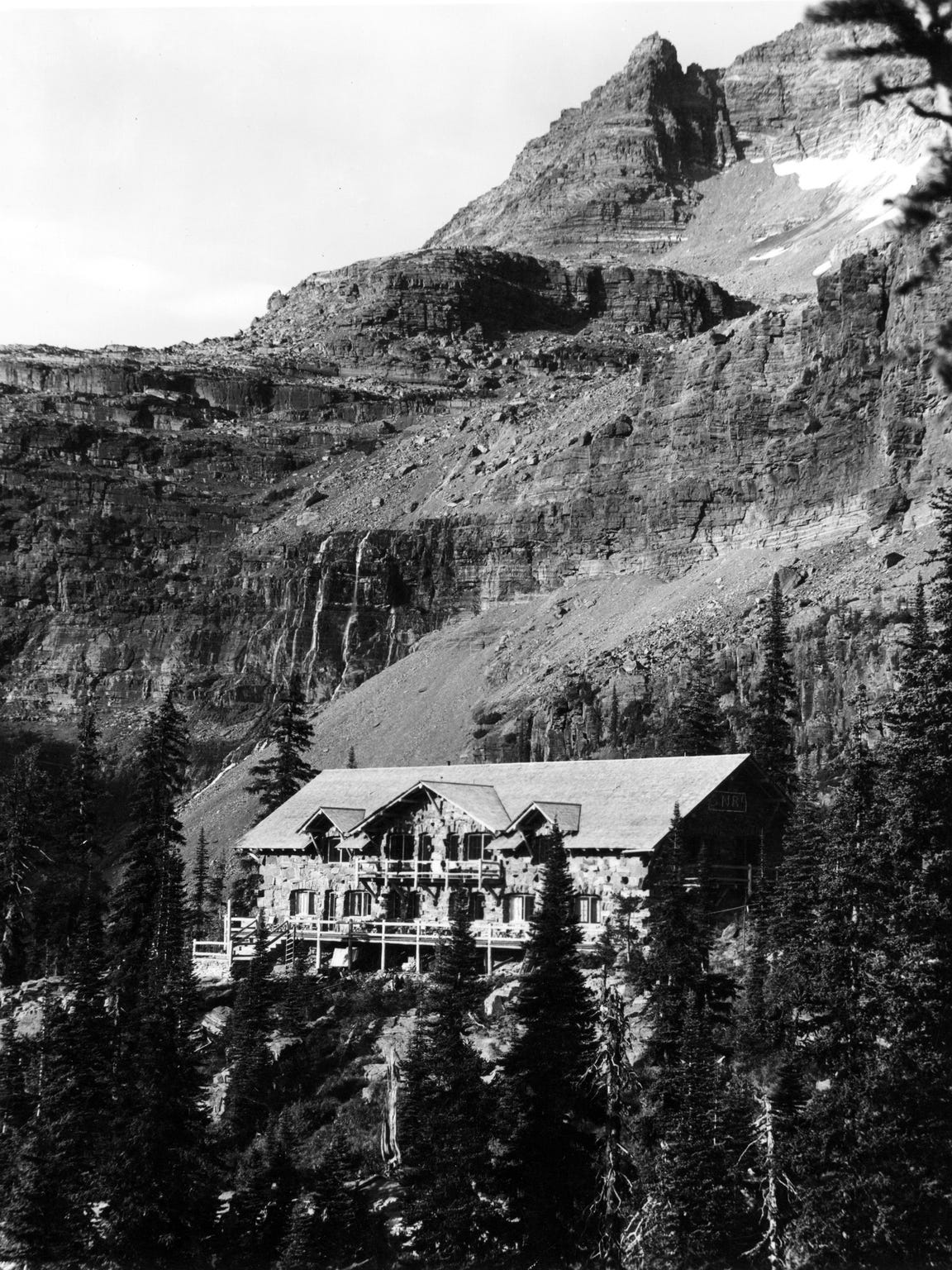 Glacier Park Officials Reveal Concepts For Sperry Chalet