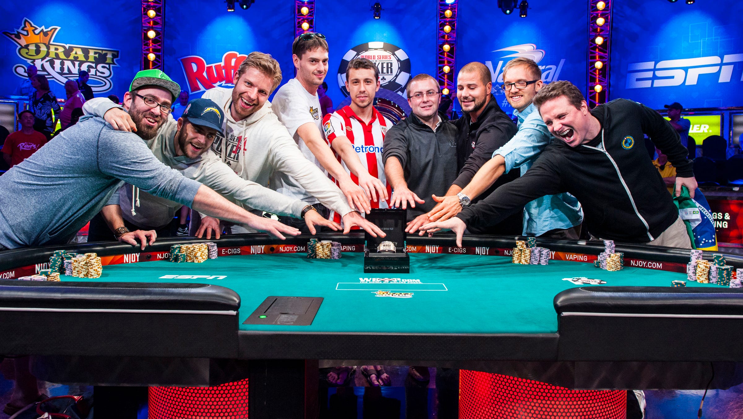 vbet poker app