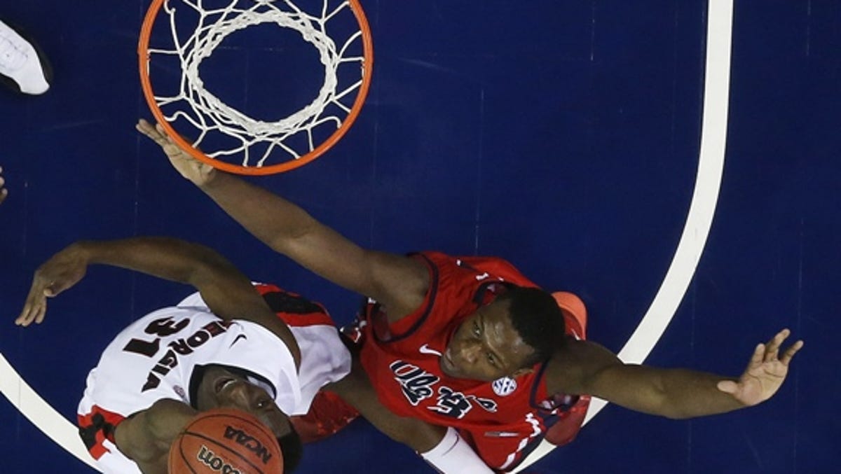 Ole Miss Memphis Hoops Series Will Resume In 2015