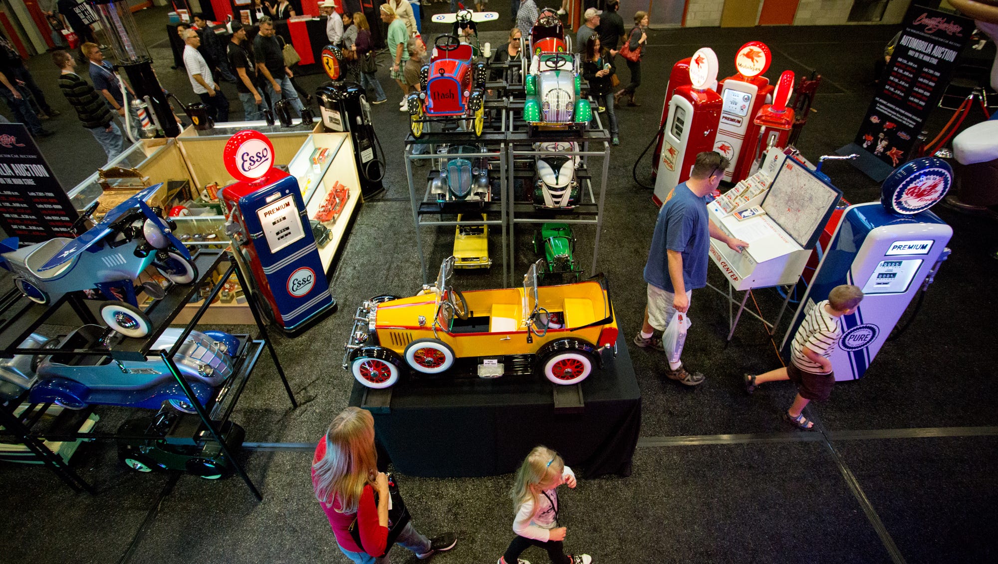 Top 10 Highlights You Ll See At 2017 Barrett Jackson Car Auction In Scottsdale