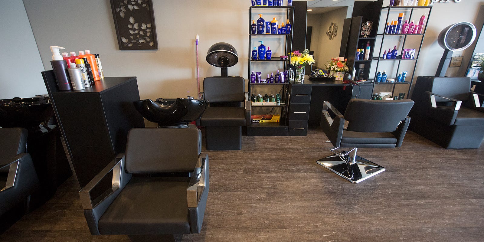 Halo Hair Design opens in Plover