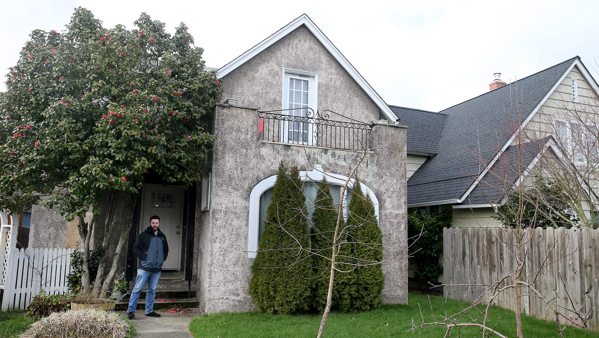 Centuryold Bremerton homes showcase government experiment