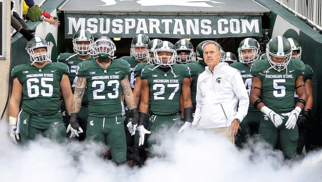 Michigan State Football Game Vs Penn State Was Delayed By Lightning Michigan State Football Game Vs Penn State Was Delayed By Lightning