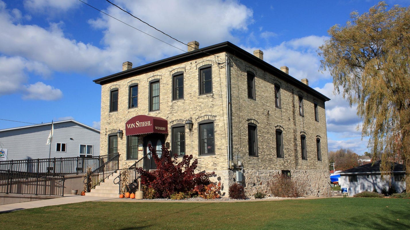 Sip On Door County S Quieter Side At Von Stiehl Winery