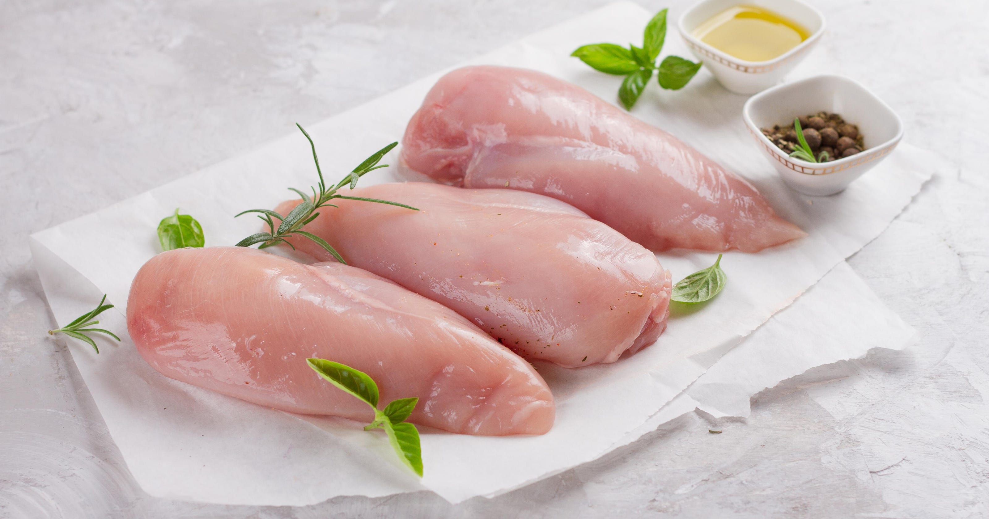 Washing raw chicken, meat, eggs can spread germs, CDC says