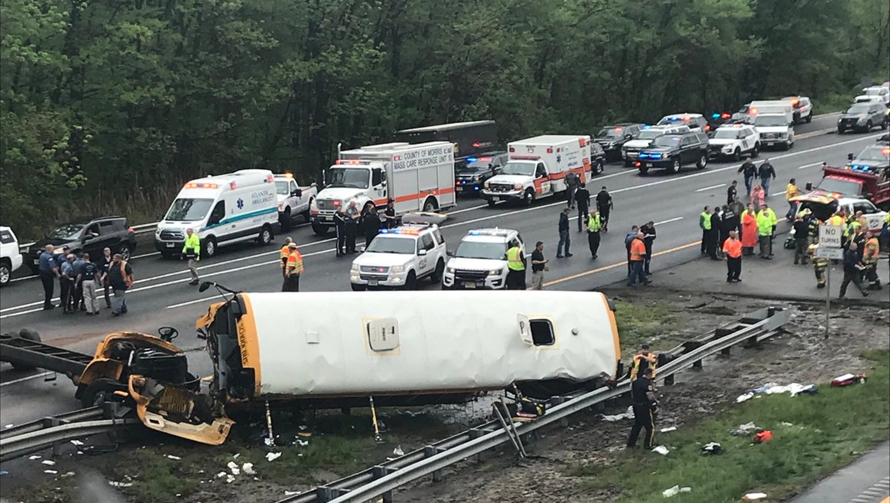 School bus crash NJ Driver was trying Uturn on Rt 80, source says