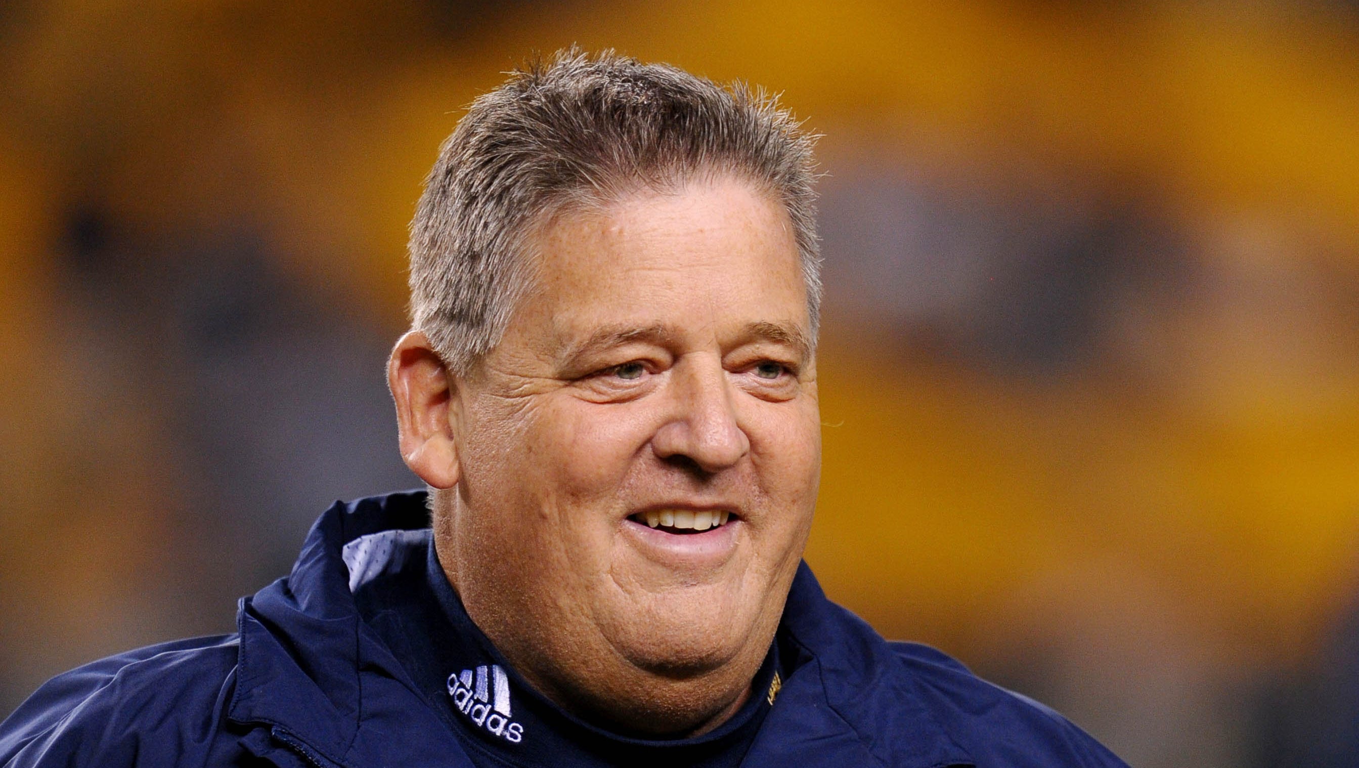 Charlie Weis Still Raking In Cash From Notre Dame 2 05m In 2014