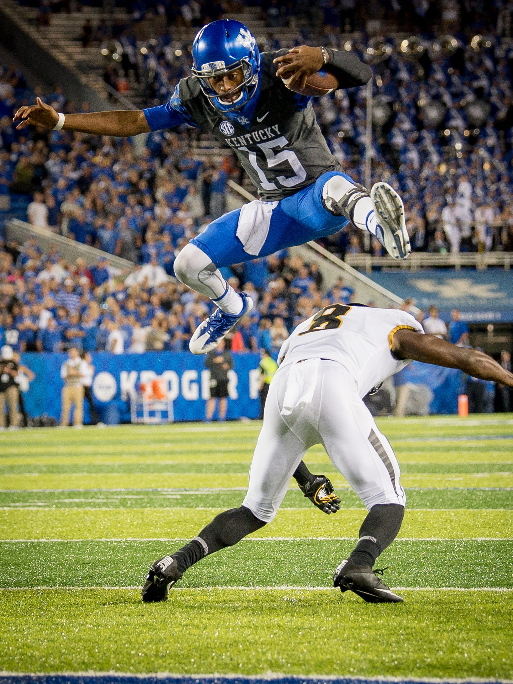 Kentucky Football Comparing Stephen Johnson To Best Uk Quarterbacks