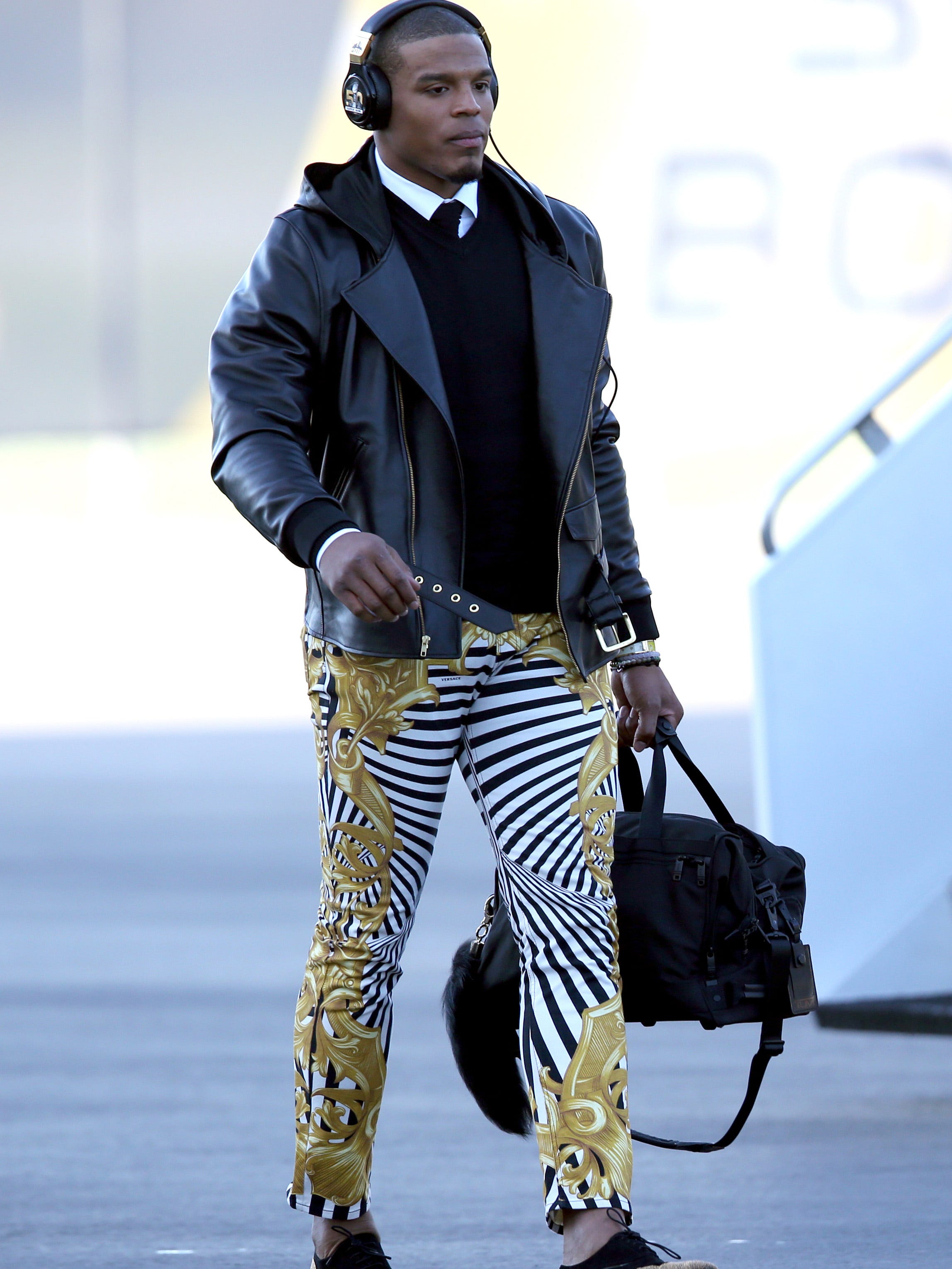 Cam Newton's outlandish fashion keeps Panthers loose